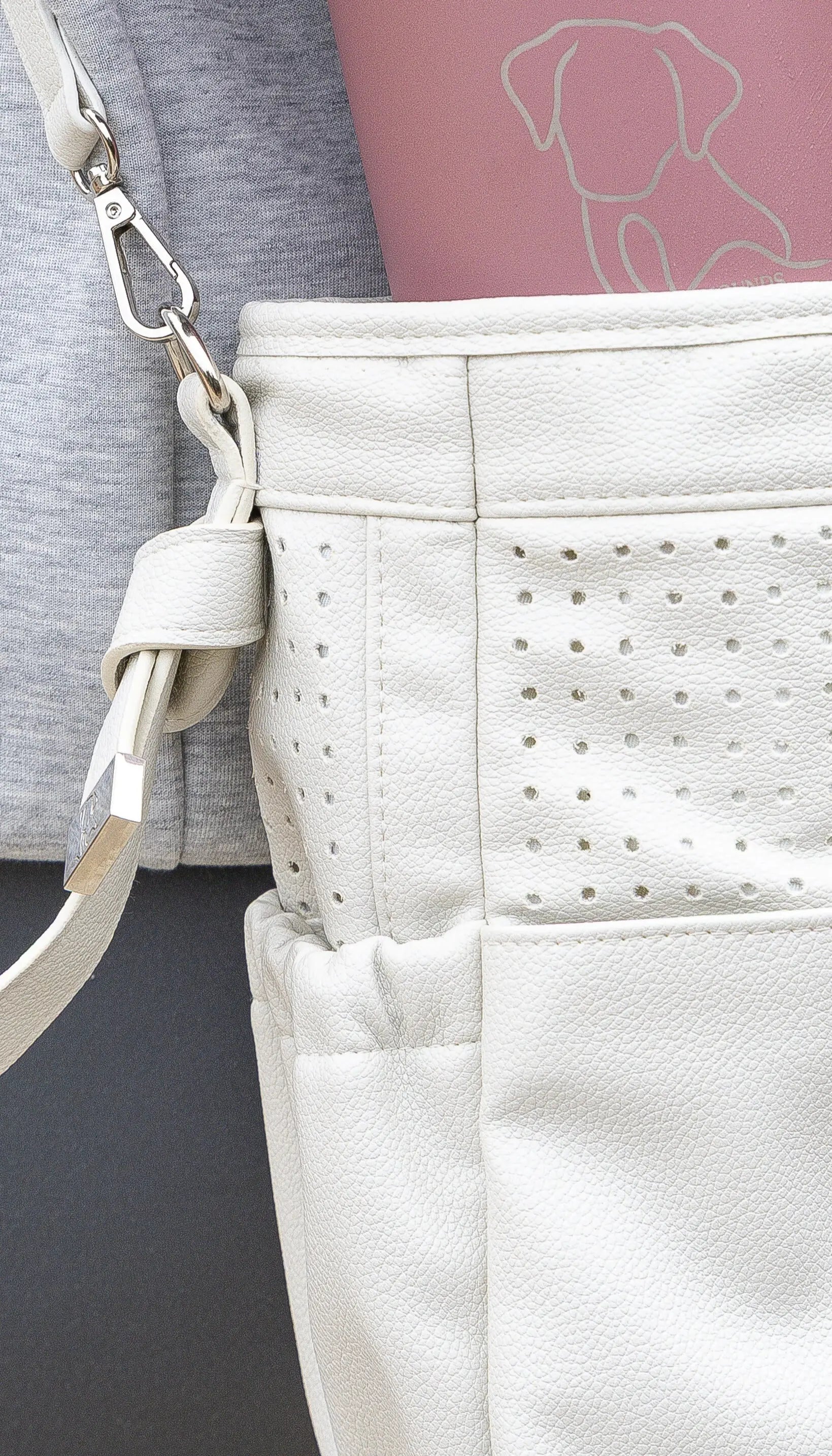 The Signature Companion Set – Bag & 3-in-1 Bottle Bundle- PREORDER houndsunleashed